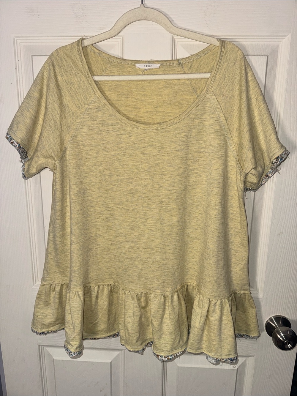 Easel Women's Yellow Scoop Neck Ruffle Hem Tee